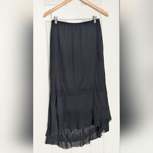 Women's Black Lined & Elastic Waist High-Low/Mullet Maxi Skirt